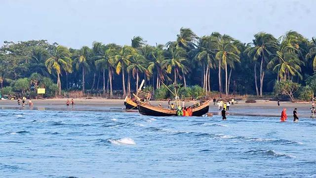 সেন্টমার্টিনে কাল থেকে পর্যটকবাহী জাহাজ চলবে : থাকছে রাতে থাকার সুযোগ